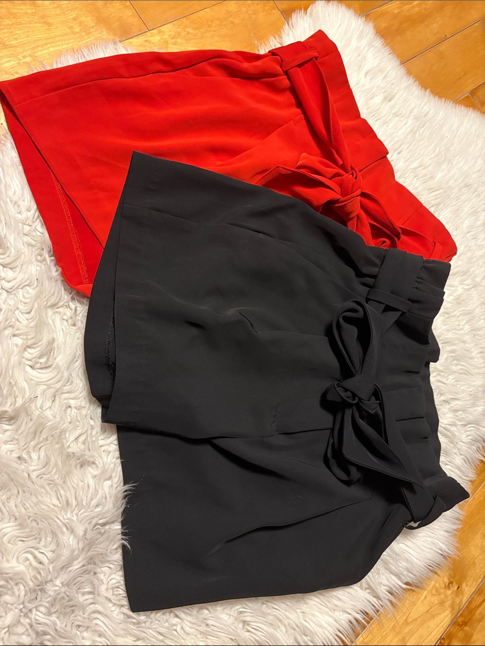 Dynamite Black Tie-Waist Shorts